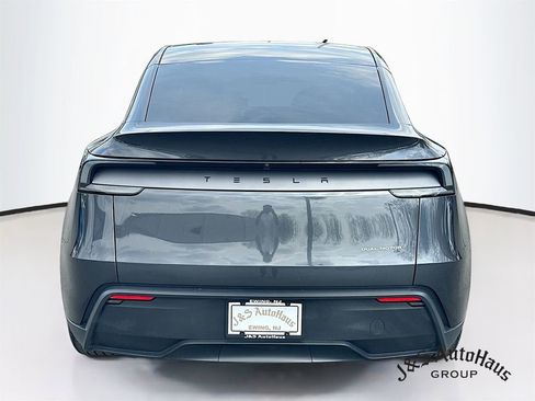 Used 2026 Tesla Model Y Long Range image 6