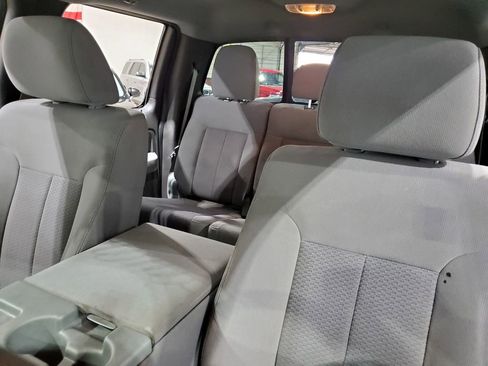 Used 2011 Ford F150 XLT w/ XLT Chrome Pkg image 37