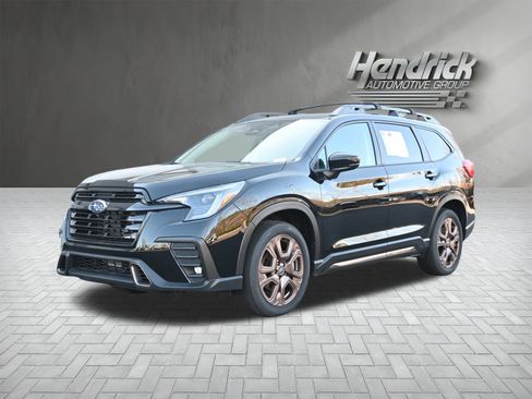 Certified 2025 Subaru Ascent Bronze Edition image 5