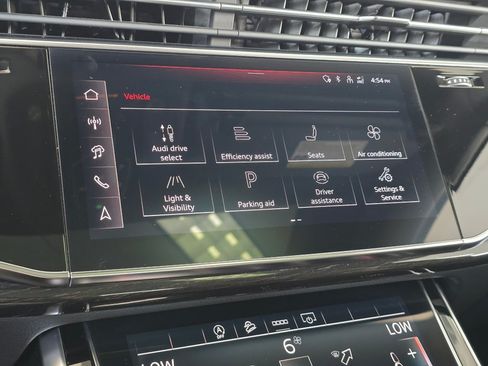 Used 2025 Audi Q7 3.0T Premium Plus AWD/4WD image 27