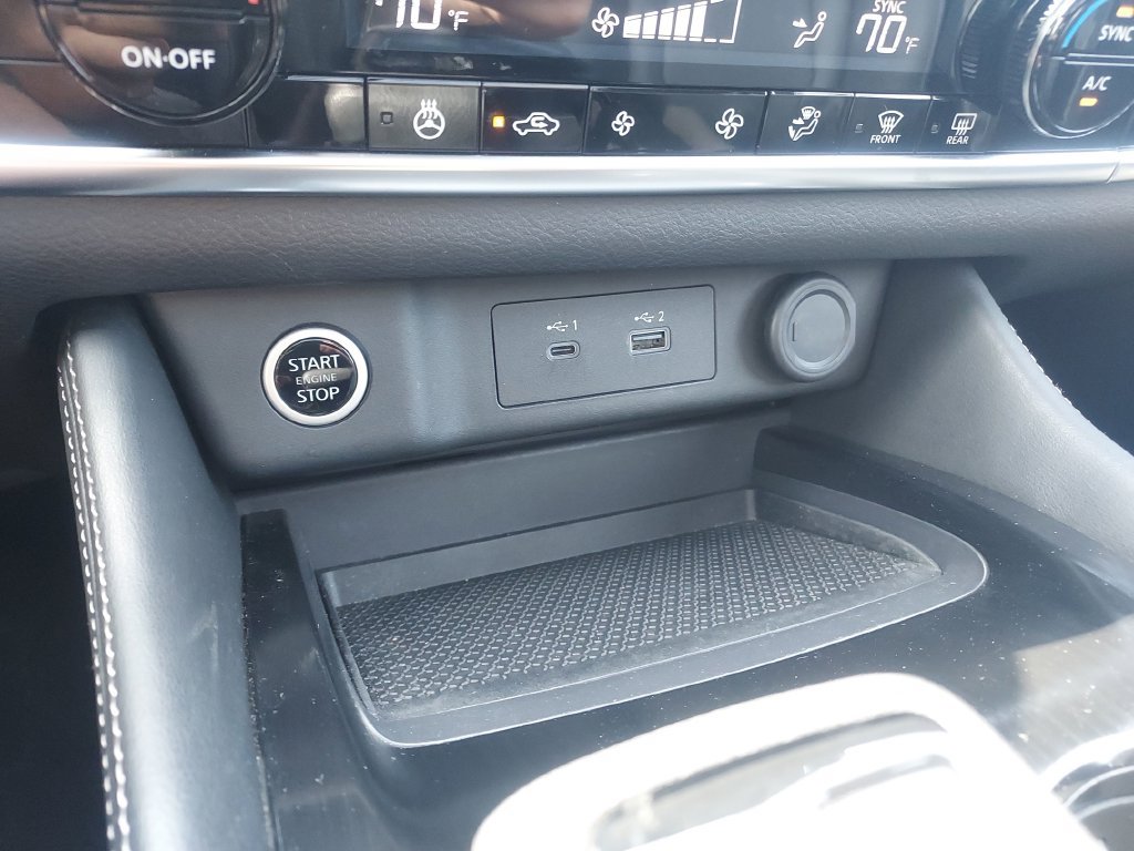 Used 2023 Nissan Rogue SL AWD/4WD image 17