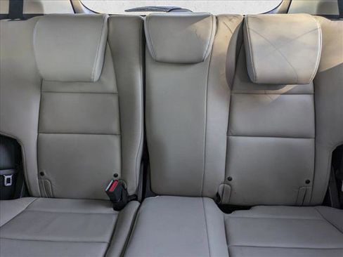 Used 2018 Honda HR-V EX-L image 14