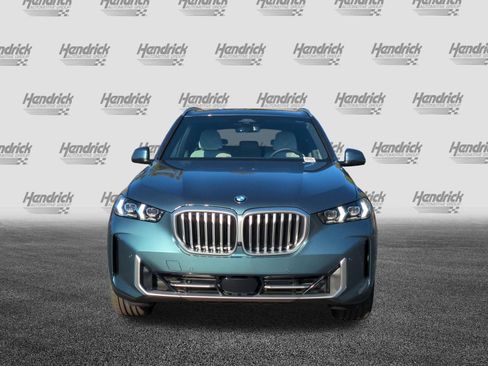 Used 2026 BMW X5 xDrive40i w/ Climate Comfort Package AWD/4WD image 3