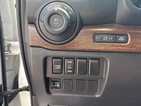 Certified 2021 Nissan Titan Platinum Reserve w/ Moonroof Package AWD/4WD image 10