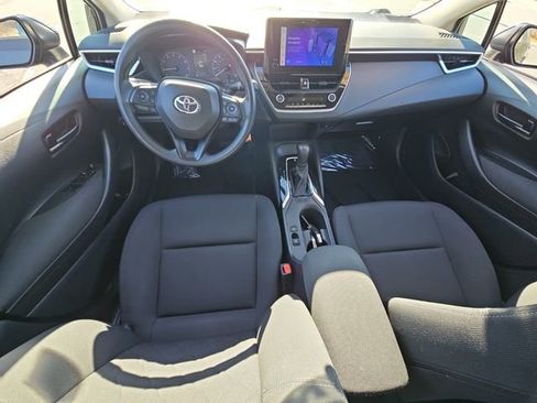 Used 2023 Toyota Corolla LE image 13