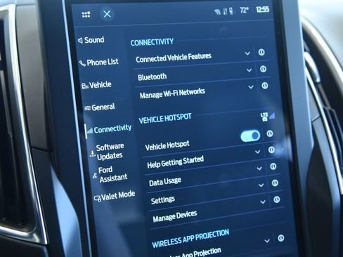 Used 2024 Ford Edge Titanium w/ Equipment Group 301A image 31