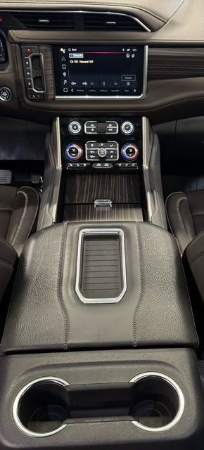 Used 2024 GMC Yukon Denali w/ Denali Reserve Package AWD/4WD image 20