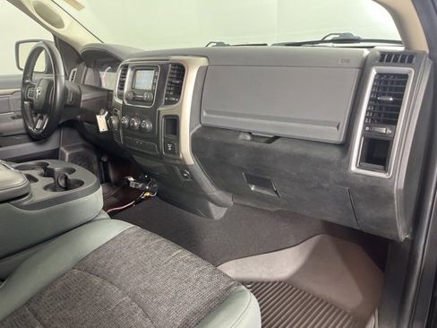 Used 2015 RAM 1500 Big Horn image 30