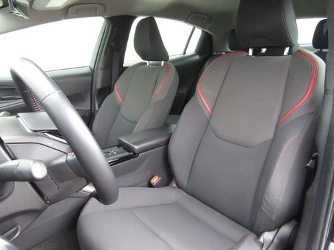 Used 2023 Toyota Prius Prime FWD image 12