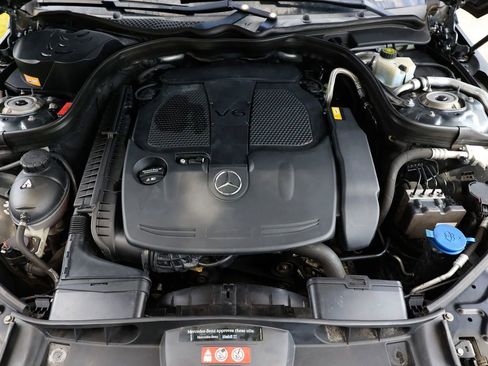 Used 2016 Mercedes-Benz E 350 E 350 4MATIC Sedan 4D image 54