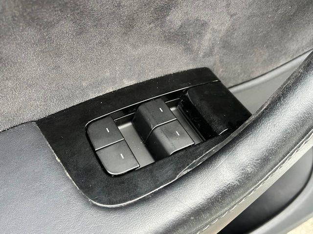Used 2020 Tesla Model Y Long Range AWD/4WD image 15