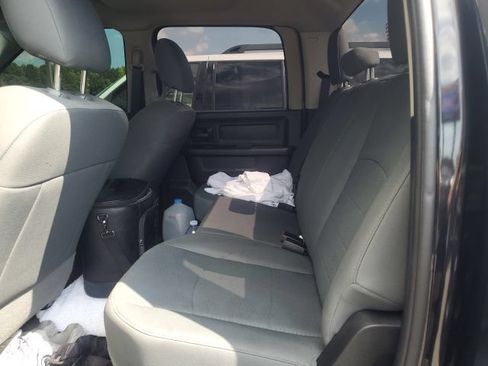 Used 2017 RAM 1500 Express w/ Express Value Package RWD image 7