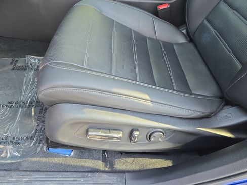 Used 2024 Honda CR-V EX-L image 29