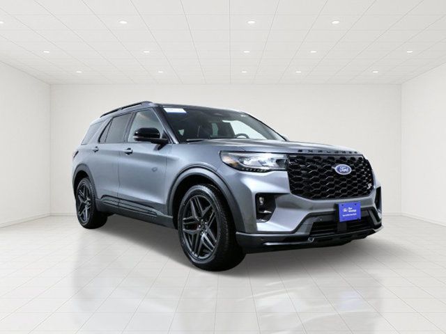 Certified 2025 Ford Explorer ST AWD/4WD image 1
