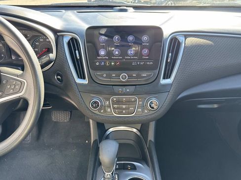 Certified 2024 Chevrolet Malibu LT image 25