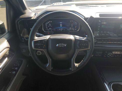 Certified 2024 Chevrolet Silverado 2500 ZR2 w/ Technology Package image 11