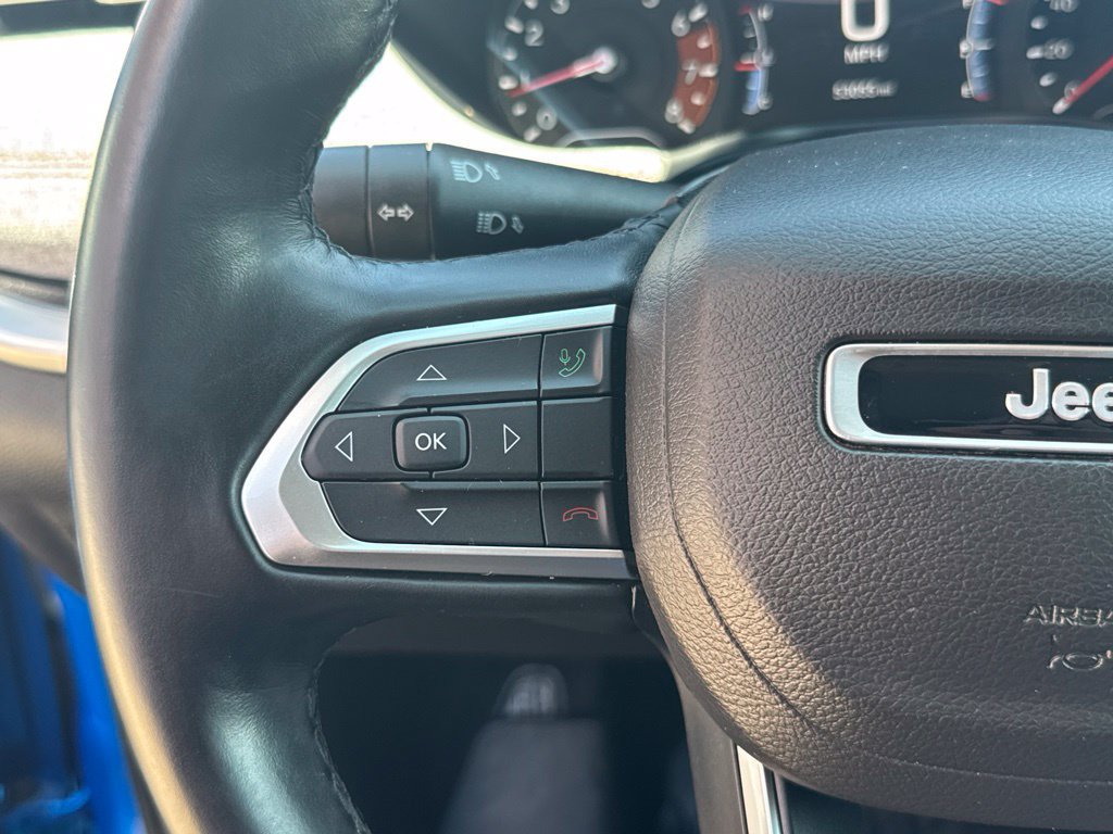 Used 2022 Jeep Compass Latitude AWD/4WD image 36