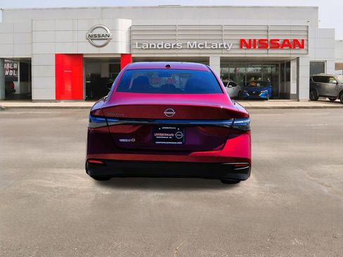 New 2026 Nissan Sentra SV w/ SV Convenience Package FWD image 4
