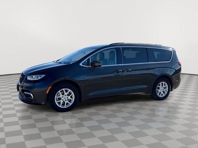 Used 2022 Chrysler Pacifica Touring-L