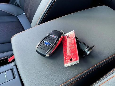 New 2025 Subaru Crosstrek 2.5i Limited w/ Crosstrek Mirror Package image 25