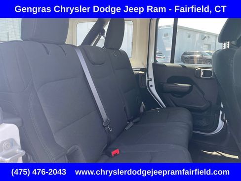 Used 2022 Jeep Wrangler Unlimited Sport AWD/4WD image 21