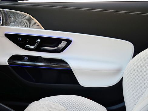 Used 2024 Mercedes-Benz AMG GT 63 image 23