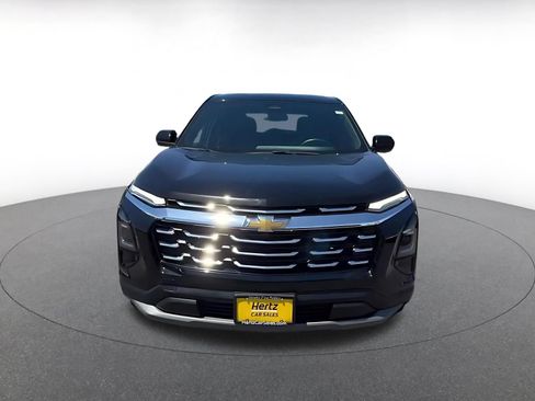 Used 2025 Chevrolet Equinox LT FWD image 4