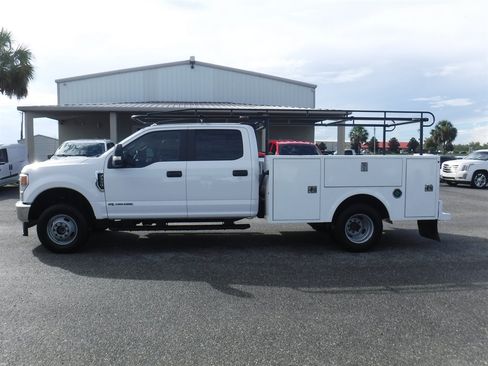 Used 2022 Ford F350 XL w/ Power Equipment Group AWD/4WD image 1