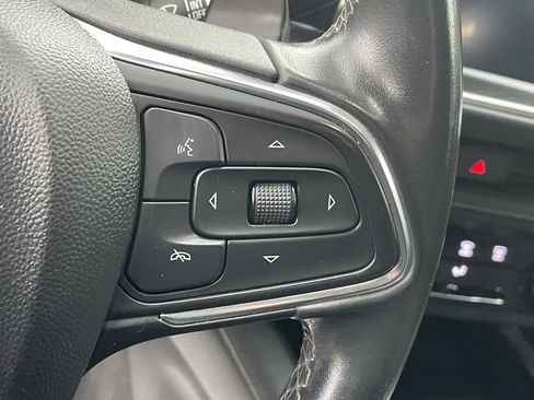 Certified 2022 Buick Envision Preferred w/ Safety Package image 24