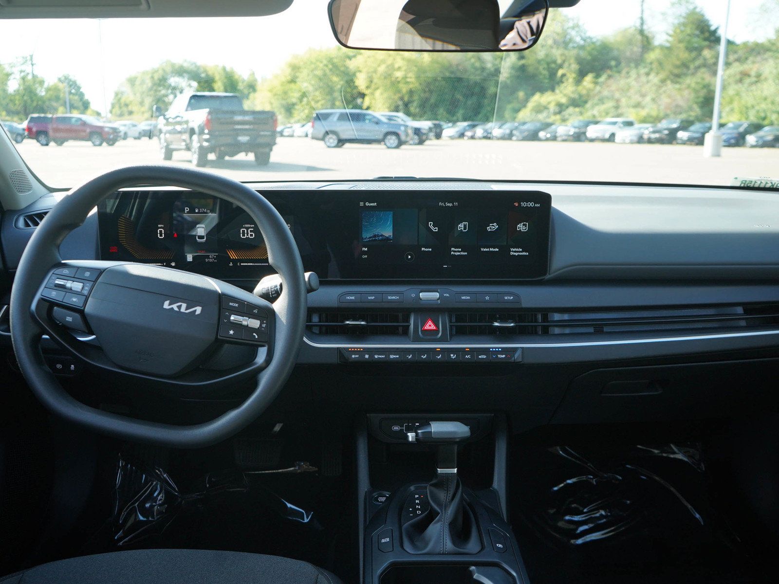 Used 2025 Kia K4 FWD image 13