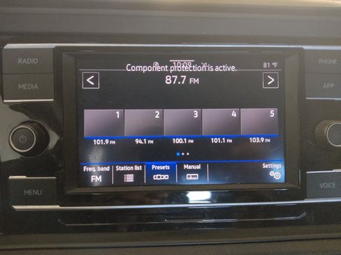 Used 2020 Volkswagen Jetta S FWD image 25