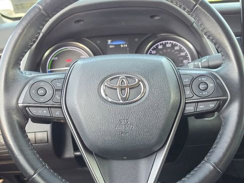 Used 2022 Toyota Camry SE w/ Audio Upgrade Package FWD image 29