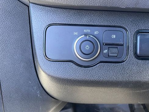 Used 2023 Mercedes-Benz Sprinter 2500 image 17
