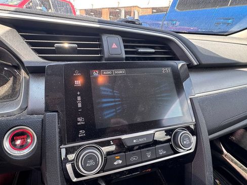Used 2016 Honda Civic EX image 9