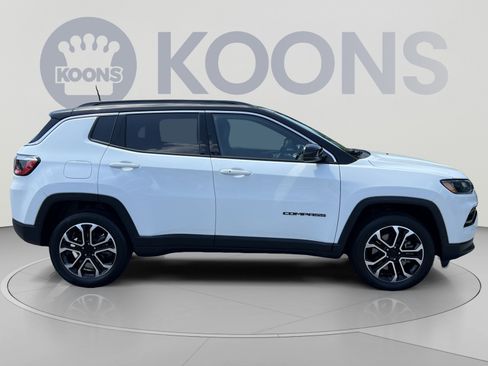 Used 2023 Jeep Compass Limited AWD/4WD image 8