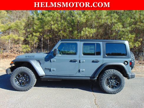 New 2026 Jeep Wrangler Willys AWD/4WD image 2