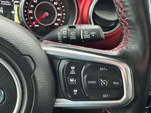 Used 2021 Jeep Wrangler Unlimited Rubicon image 41