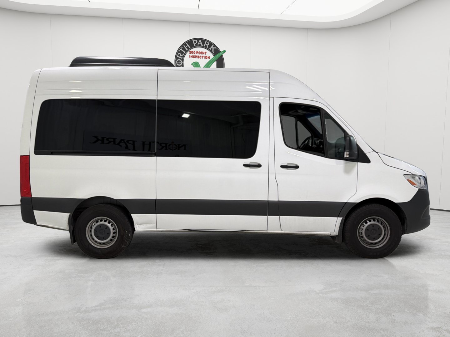 Used 2025 Mercedes-Benz Sprinter 2500 image 7
