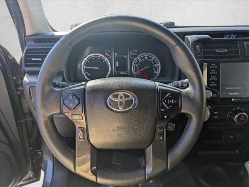 Used 2022 Toyota 4Runner TRD Off-Road image 13