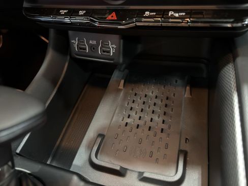 Used 2025 Dodge Durango R/T image 29