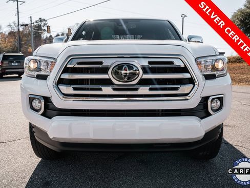 Certified 2018 Toyota Tacoma Limited image 2