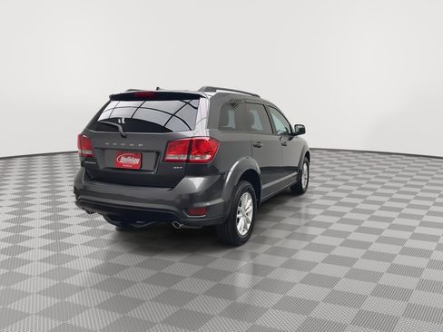 Used 2014 Dodge Journey SXT w/ Flexible Seating Group image 35