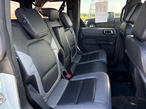 Used 2024 Ford Bronco Big Bend AWD/4WD image 14