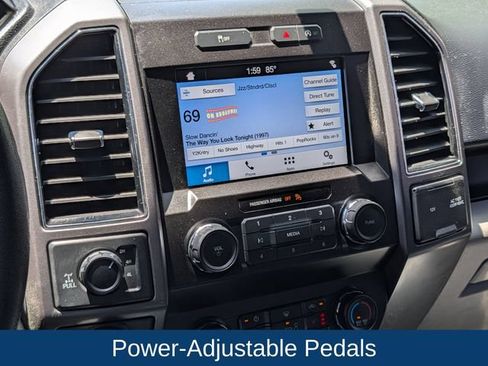 Used 2019 Ford F150 XLT w/ Equipment Group 302A Luxury AWD/4WD image 18