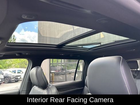 New 2025 Jeep Grand Cherokee L Limited w/ Trailer Tow Package image 33