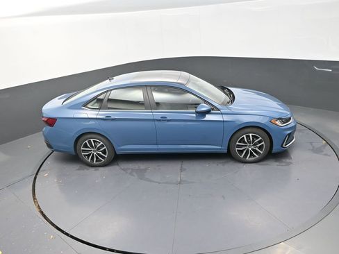 New 2026 Volkswagen Jetta SE FWD image 20