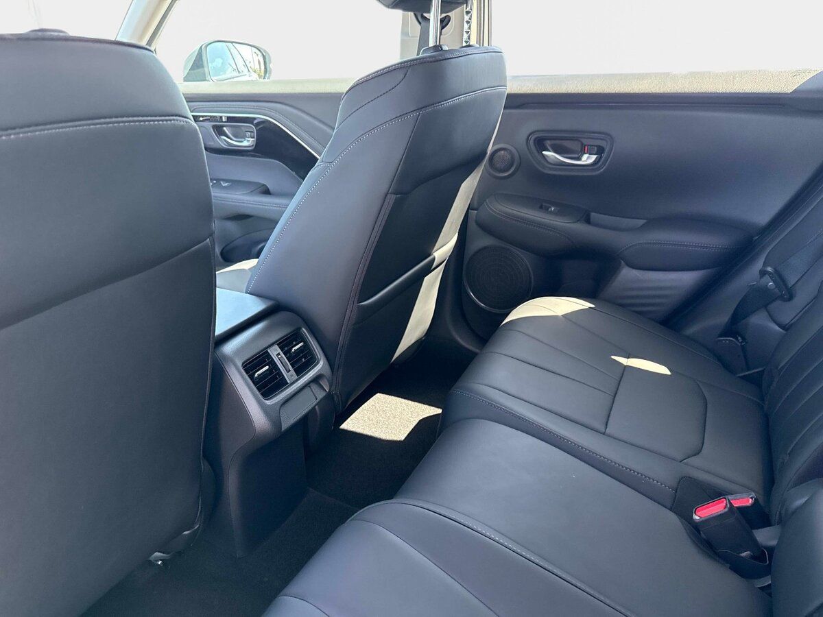 Certified 2025 Acura ADX AWD image 14
