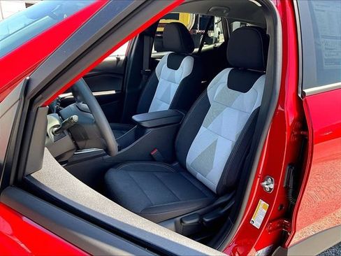New 2026 Chevrolet Trax LS FWD image 10