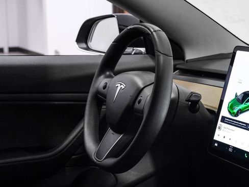 Used 2019 Tesla Model 3 Long Range RWD image 21