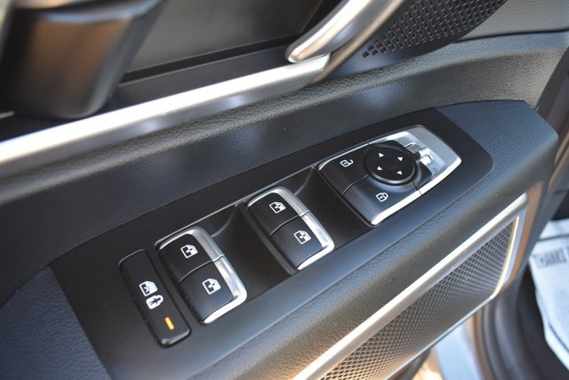 Used 2025 Kia Telluride S FWD image 11